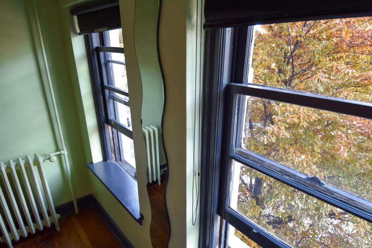 Ocean Island Inn | Backpackers | Suites Victoria Buitenkant foto