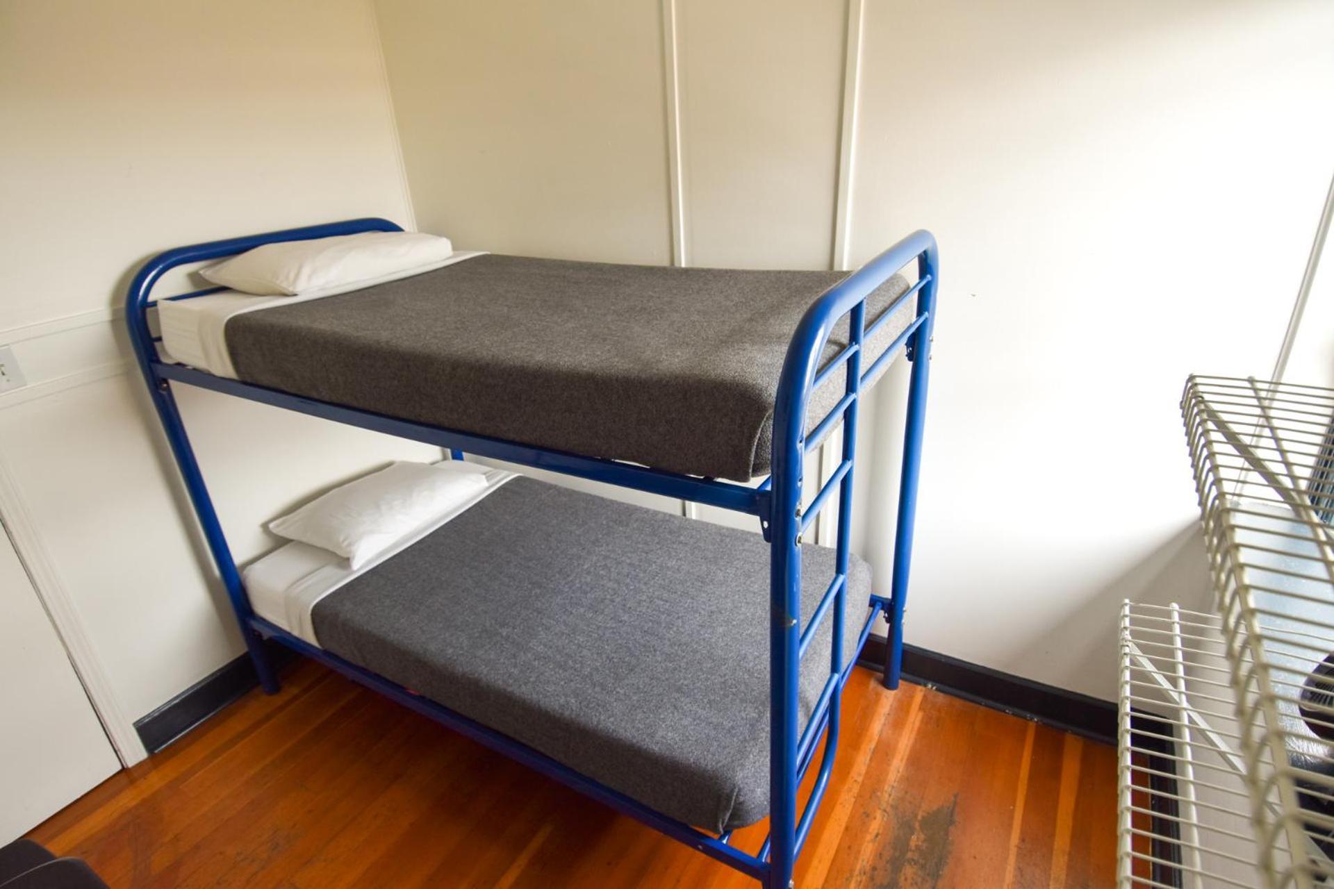 Ocean Island Inn | Backpackers | Suites Victoria Kamer foto