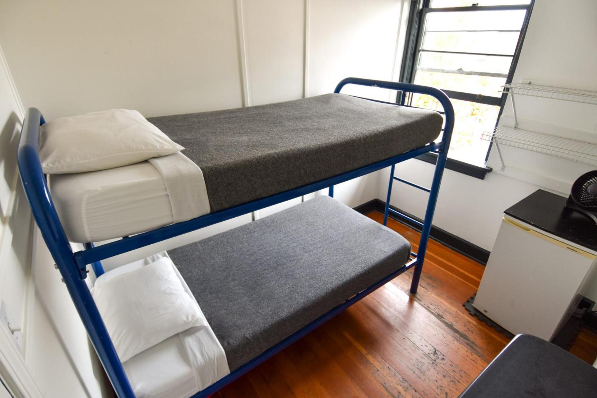 Ocean Island Inn | Backpackers | Suites Victoria Kamer foto