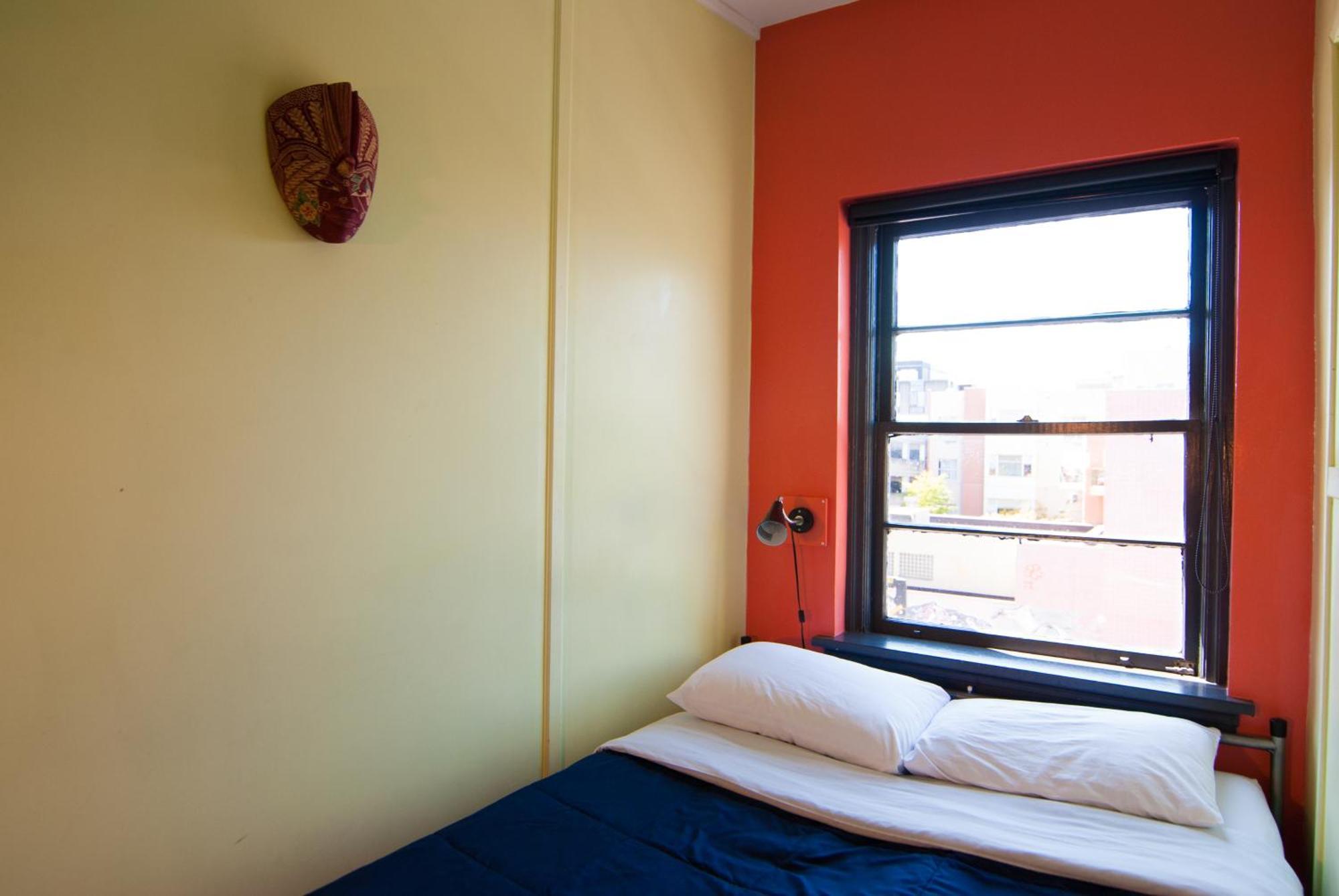 Ocean Island Inn | Backpackers | Suites Victoria Kamer foto