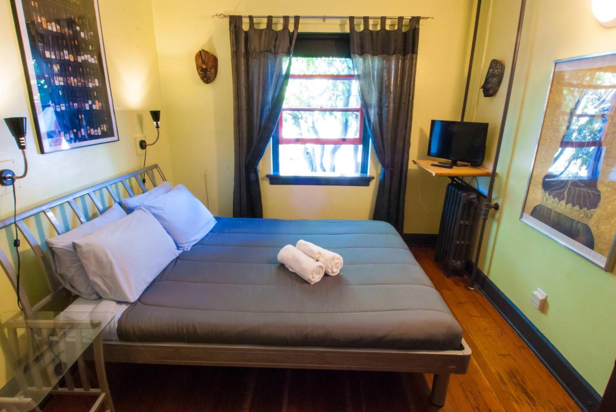 Ocean Island Inn | Backpackers | Suites Victoria Kamer foto